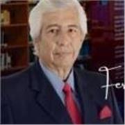 Profesor especializado en disciplinas económico administrativas principalmente Finanzas y Economía