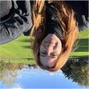 Profesional en la rama de humanidades. Alto nivel de inglés y experiencia de estancia en el extranjero.