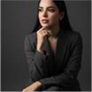 Profesora dinámica de oratoria y comunicación para niños y adolescentes