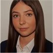 ¡Hola! Soy Elena, estudiante de Derecho (UGR). Ayudo a alumnos de Primaria y ESO a mejorar sus resultados enseñándoles a organizar