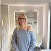 I am an outgoing and passionate languages teacher. I feel I have a natural aptitude for helping people learn.




 