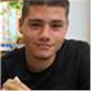 Me defino como un profesor carismático y cercano 