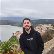 Soy una persona que busca darle a todo una vuelta más, con buenas vibras siempre y motivación, que no falte!