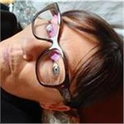 Ciao
Sono helene , sono francese abito da 19 anni in Italia .
Sono disponibile  per ripetizioni  da le medie a l'università