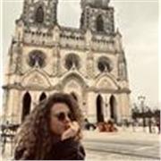 Profesora  de italiano nativa, bilingüe español, apto para cualquier edad. Conocimiento de otros idiomas como inglés y francés