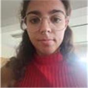 Profesora apasionada por ayudar a toda las edades de personas dependientes 