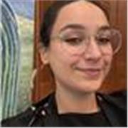 Profesora especializada en diseño residencial y comercial (online)