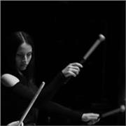 Maestra de Batería, Percusión, Piano y/o Teoría Musical