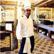 Cuisiner avec 10ans d'expérience. Connaissance en cuisine française, créole et indienne.