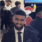 3rd-year York medical student and experienced tutor helping students excel in GCSE & A-level science and maths.