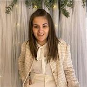 Profesora y traductora titulada en portugués y español.