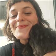 Laureanda in Filologia Moderna, laureata in Lettere Moderne e in Storia dell'Arte (specialistica)