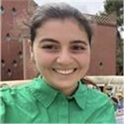 Diplomata impartisce lezioni sia di persona che online per bambini e ragazzi