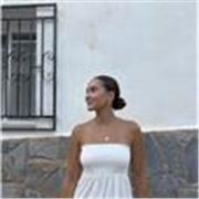 Persona trabajadora y responsable, puntual, con muchas ganas e ilusión de enseñar, dispuesta a adaptarme a cualquier situación.