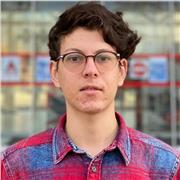 Je donne des cours particuliers pour les élèves de l'école, collèges et lycées selon leurs besoins.