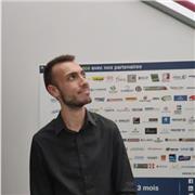 Madame, Monsieur, 
Je suis actuellement à la recherche d'un contrat étudiant et suis disponible tous les soirs de la semaine ainsi que le vendredi, samedi et dimanche toute la journée.
Restant à disposition.
Cordialement,
Mathys Renda