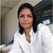 Soy responsable, empática y con facilidad para comunicar ideas de manera clara. Me gusta enseñar español de forma dinámica.