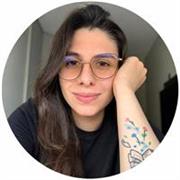 Sou acadêmica de Direito e dou aulas de Literatura, Língua Portuguesa e Inglesa