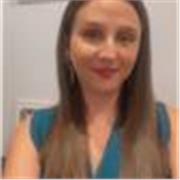 Soy una educadora por vocación que le encanta enseñar.