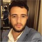 Professeur d'anglais avec 1 An d'expérience au sein d'un centre de formation, qui dispense des formations pour des adultes dans le cadre de l'insertion professionnelle où l'intégration sociale. Je peux opérer en distanciel via Zoom où en presentiel. J'est