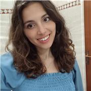 Madrellingua italiana studentessa universitaria