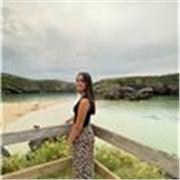 Hola! Soy Carmen, estudió derecho y tengo el C1 inglés de cambridge. Espero poder ayudar a quien tenga dificultades en la materia!