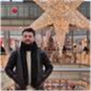 Experienced English teacher from Aleppo University offers engaging lessons in Bonn, also available online