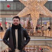 Experienced English teacher from Aleppo University offers engaging lessons in Bonn, also available online