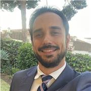 Técnico fiscal y contable con experiencia en preparación de asignaturas de universidad y FP. Amplio material docente