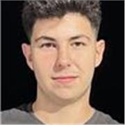 Estudiante de Ingeniería Mecánica en la Universidad de Jaén con amplios conocimientos tanto en Matemáticas como en Física.