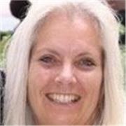 English Language tutor who makes lessons fun and engaging