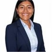 Profesora de Sociales con enfoque crítico