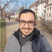 Biology tutor. I have a bachelor in pharmacy, Masters degree in neurobiology with +5 years of experience. Glad to help!