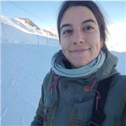 Profesora de apoyo escolar especializada en biología, ciencias de la tierra y geología