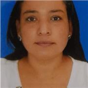 Profesora en atención dificultades de aprendizaje