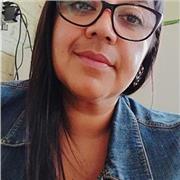 Profesora Titulada en Educación General básica , especialista en lenguaje y comunicación y escritura