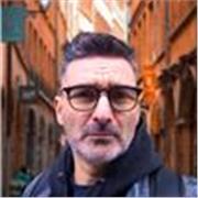 Professeur d'arts appliqués avec 25 années d'expériences professionnelles, du CAP à Bac +2.

