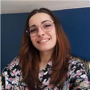 Étudiante qui donne des cours de soutien scolaire pour les élèves de primaire, sur Nancy ou en ligne.