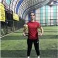 Her yaşa futbol özel ders verilir. Çocuklarla iletişimim çok iyidir. Antrenörlük yapmaktayım