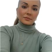 Titulada en Magisterio de Educación Infantil, ofrezco clases particulares de repaso y apoyo desde infantil hasta segundo de la ESO