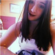 Chica joven y con experiencia que se ofrece para dar clases de varias asignaturas de primaria y ESO