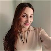 Profesora de habilidades emocionales y lengua y literatura castellana 