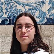 Graduada en Psicología con más de 5 años de experiencia en ofrecer apoyo escolar en diferentes áreas a alumnos de todas edades.