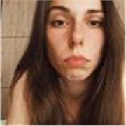 Insegnamento e supporto Online in Italiano per ragazzi fino alla terza media, con metodo gentile e motivante.