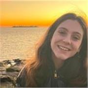 Soy estudiante de Psicología en la UB. Me gustaría poder dar clases de inglés, particularmente niveles A1-B1