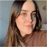Soy una profesora paciente. Me gustaría dar clases a niños pero estoy abierta a trabajar con estudiantes de todas las edades. 
