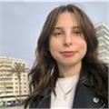 Lise- ortaokul ve ilkokul öğrencileri ile bir yıl deneyimi olan özel İngilizce öğretmeni. 