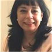Maestra con experiencia en la comunicación interpersonal