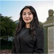 Profesora de Matemáticas y Ciencias con experiencia universitaria