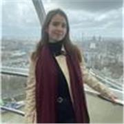 Soy una chica que acaba Bachillerato, tengo intención de hacer Medicina. He trabajado con niños  en Foros de participación